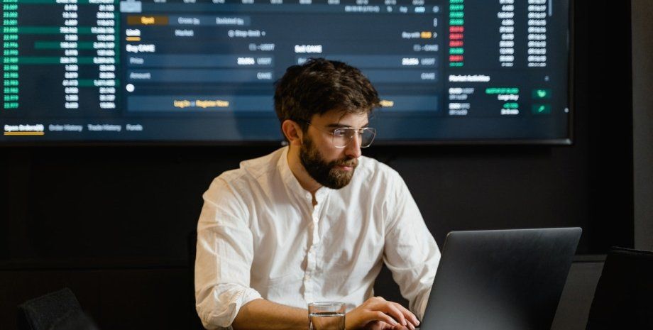 Aprenda arbitragem P2P de criptomoedas com mentores